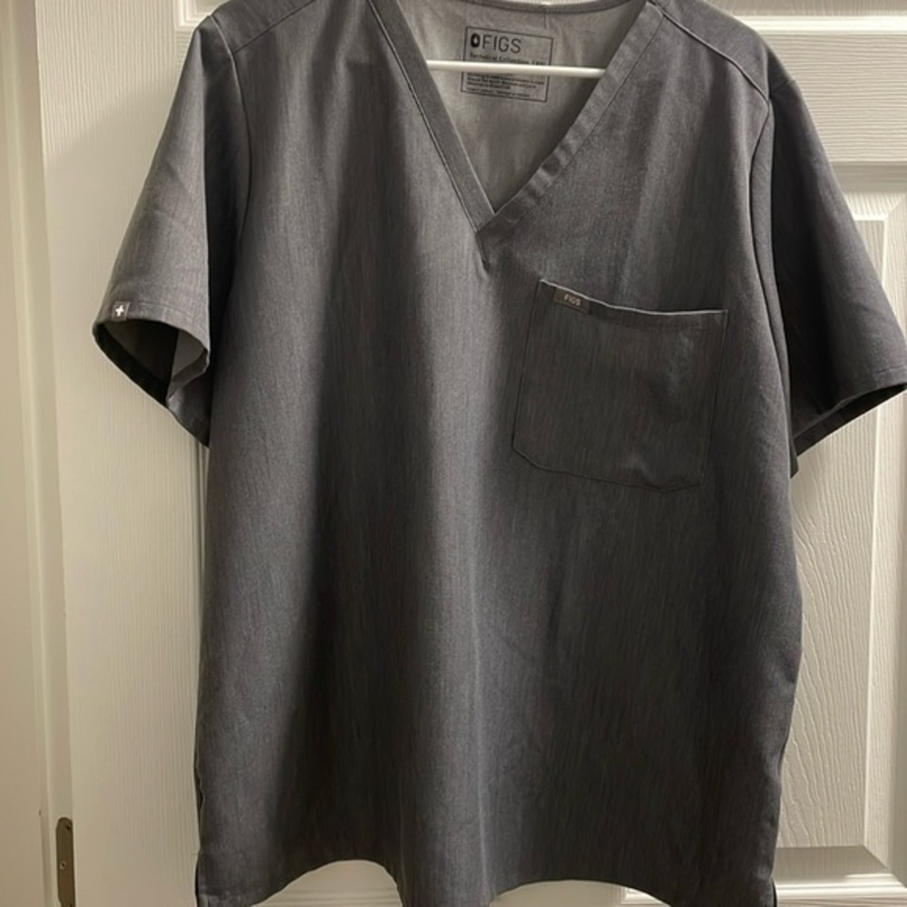 Figs Men’s Scrub Technical Collection top in size xxlg